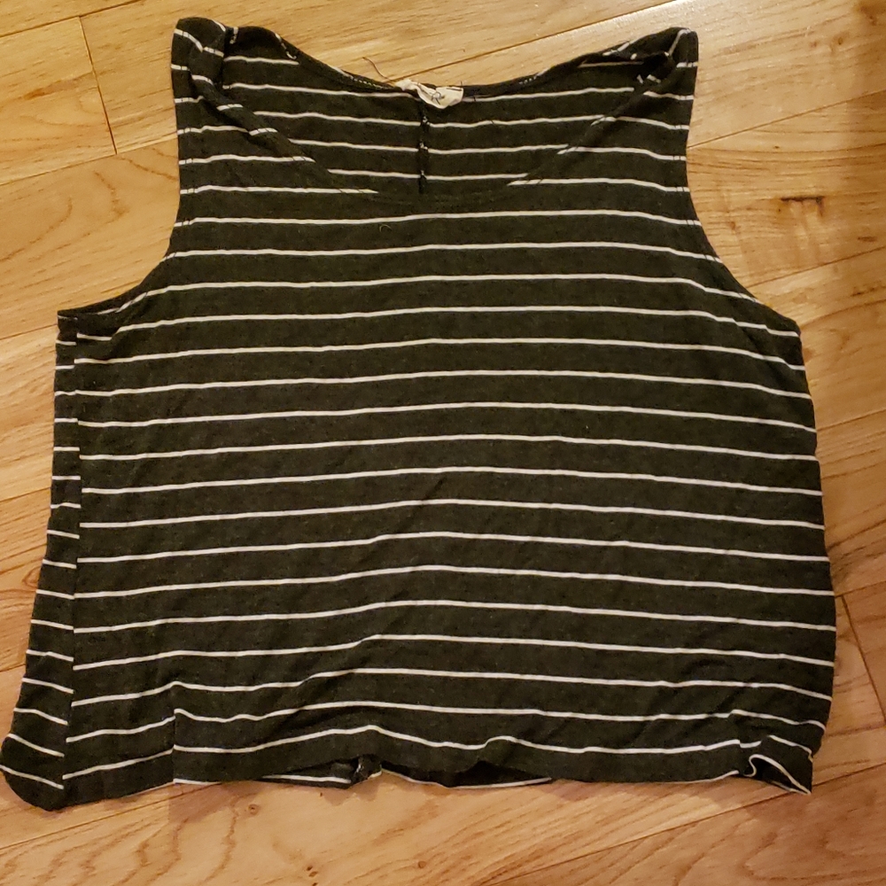 OLIVIA Rae crop top